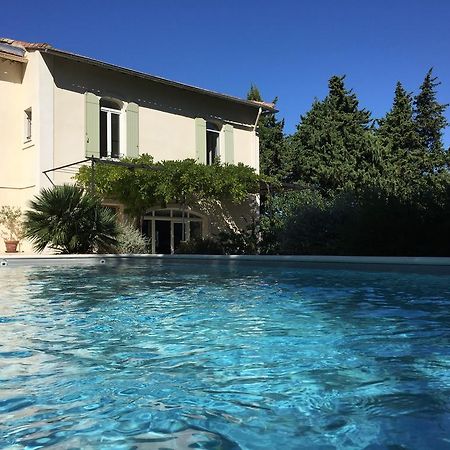 Mas De Mariette Bed and Breakfast Noves Exterior foto