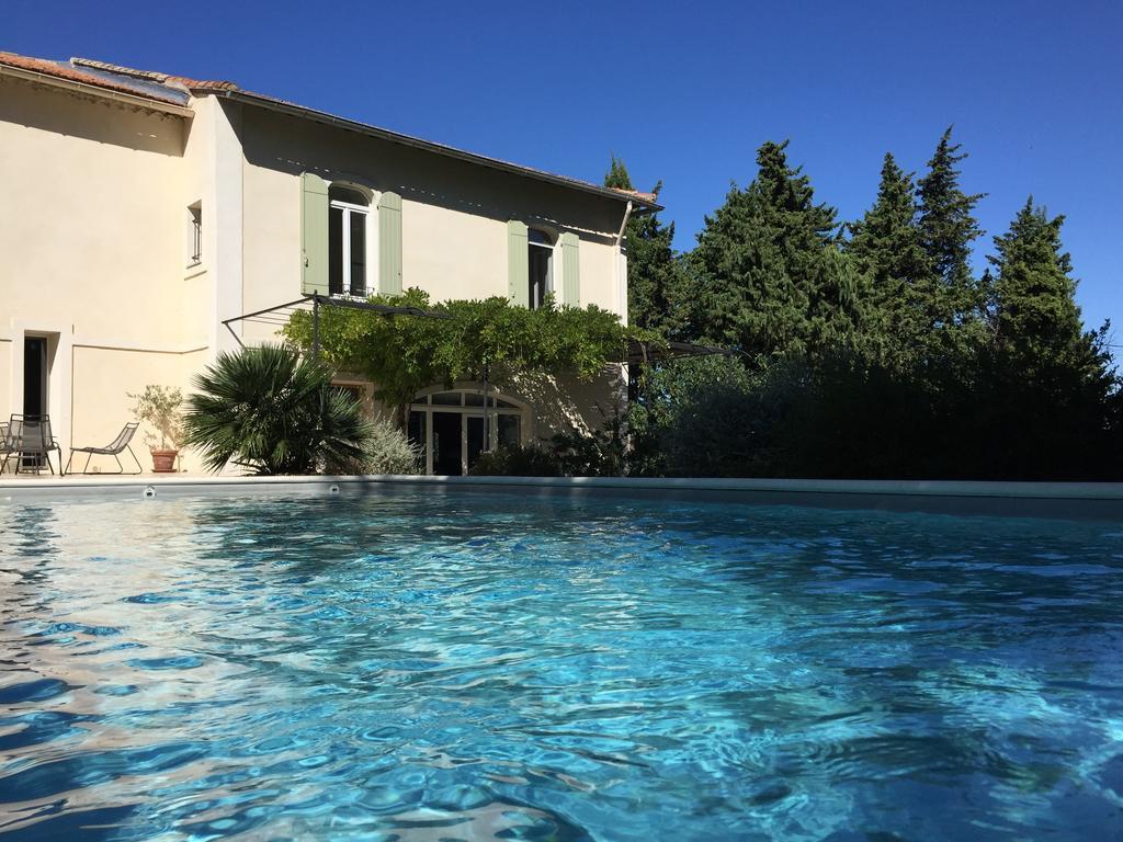 Mas De Mariette Bed and Breakfast Noves Exterior foto